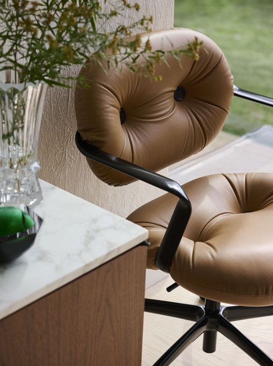Revolutionary & Evolutionary: Knoll Introduces a Revival of the