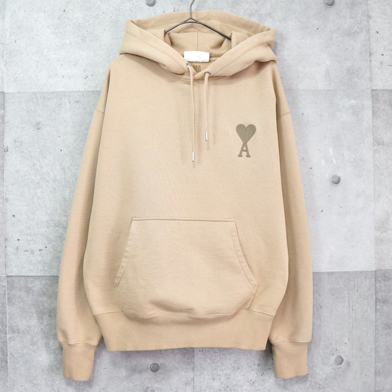 アミパリ アミ パリス ハートロゴ 刺繍 パーカー ベージュ | ブランド