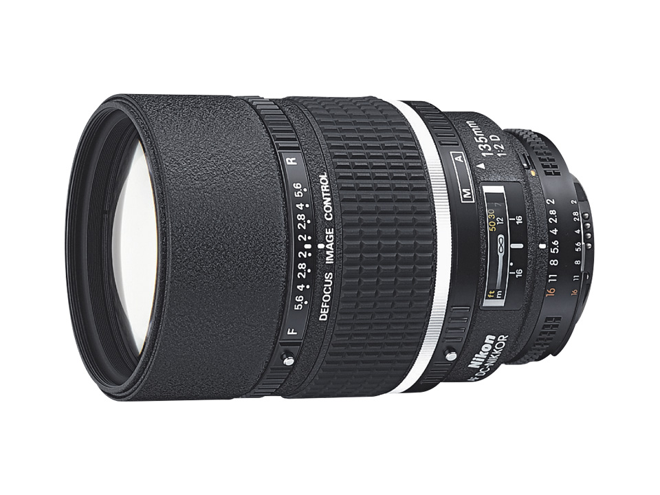 AI AF DC-Nikkor 135mm f/2D - 概要 | NIKKORレンズ | ニコン