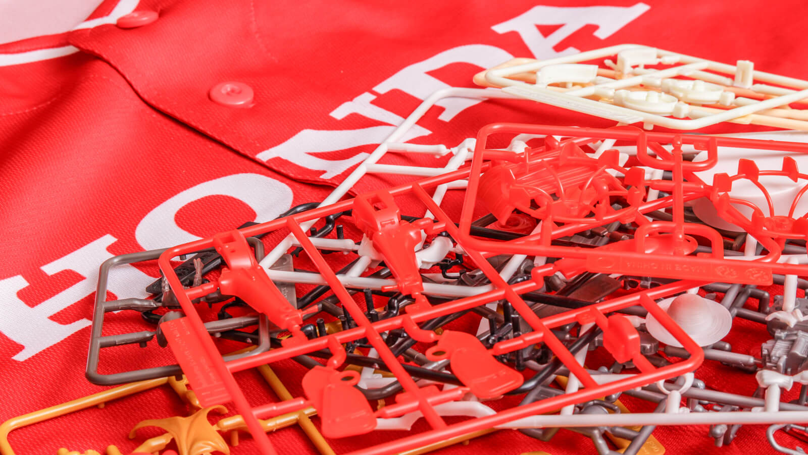 真っ赤な熱気に誘われてPLAMAXの「いなほ with ホンダ耕耘機F90 水田