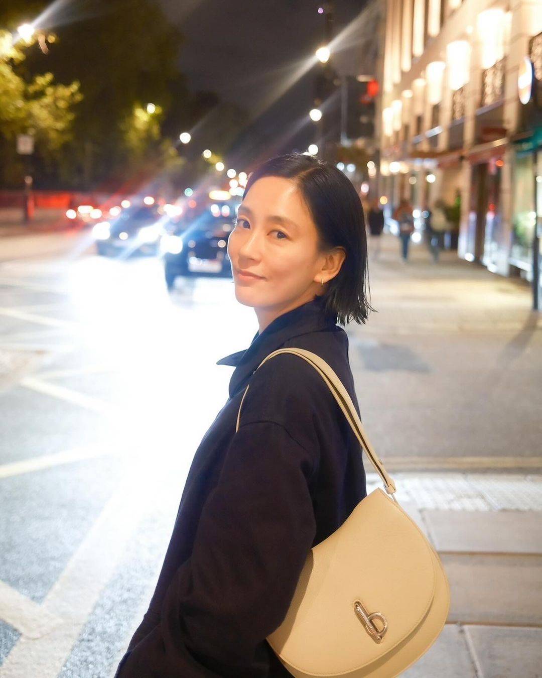 カメラマンは〝あのトップアイドル〟！水川あさみ、驚異の〝美スッピン