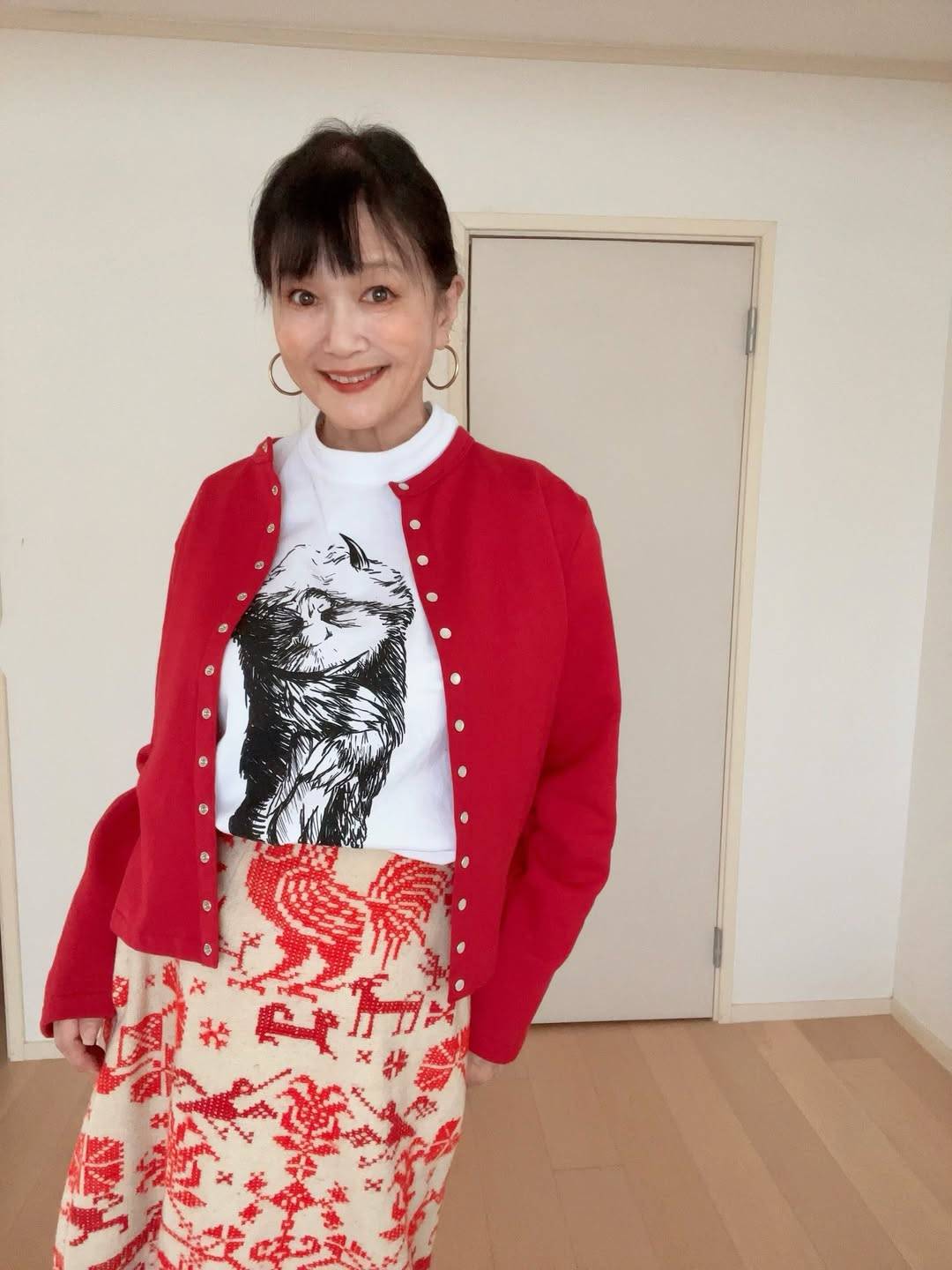 父は芥川賞候補作家、夫は知事80年代人気タレント66歳最新ショット