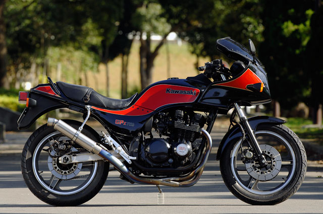 ストレイトチタンサイレンサー V-2 φ85 320mm/420mm | NOBLEST