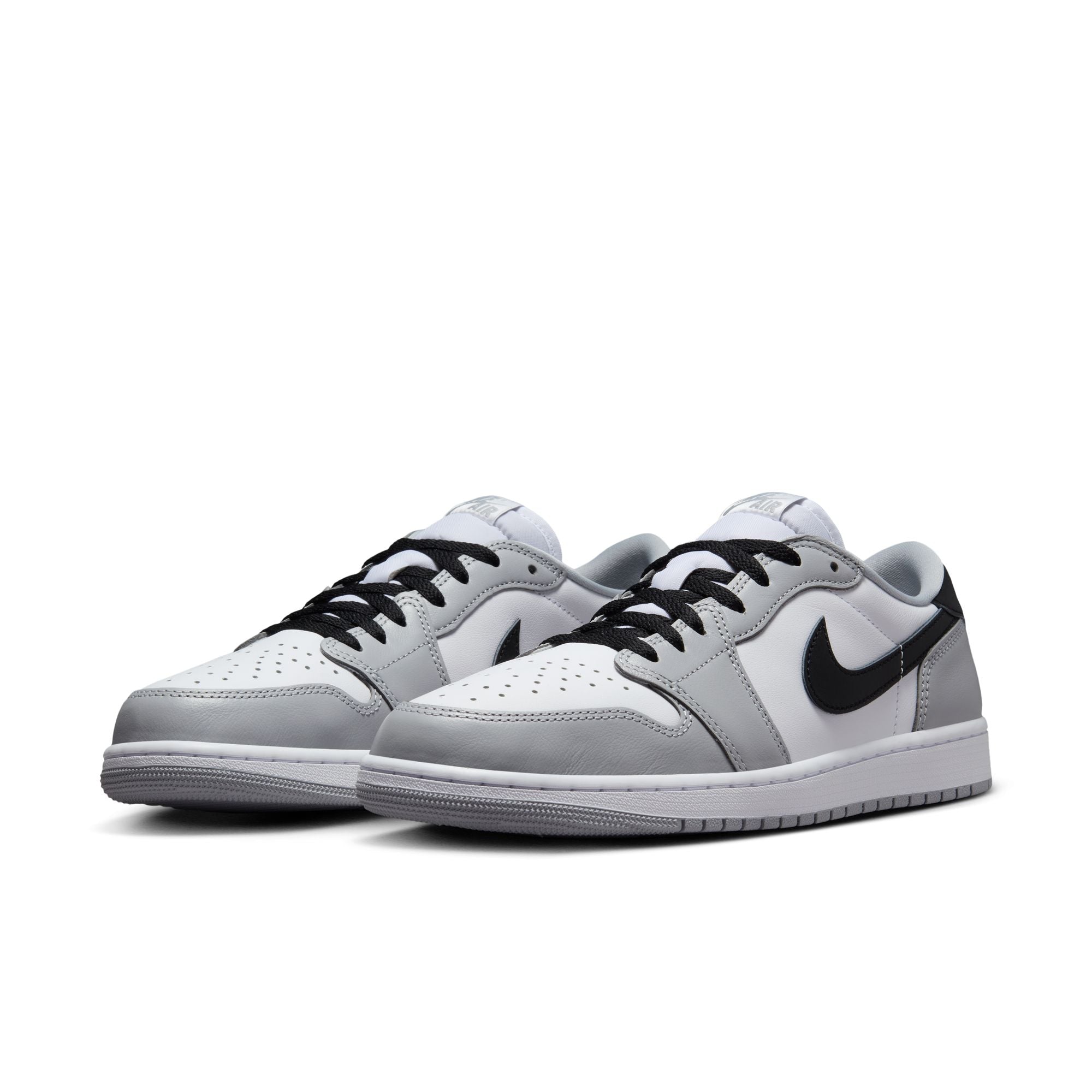 AIR JORDAN - RETRO 1 LOW OG - WHITE/BLACK/WOLF GRAY RELEASING 07