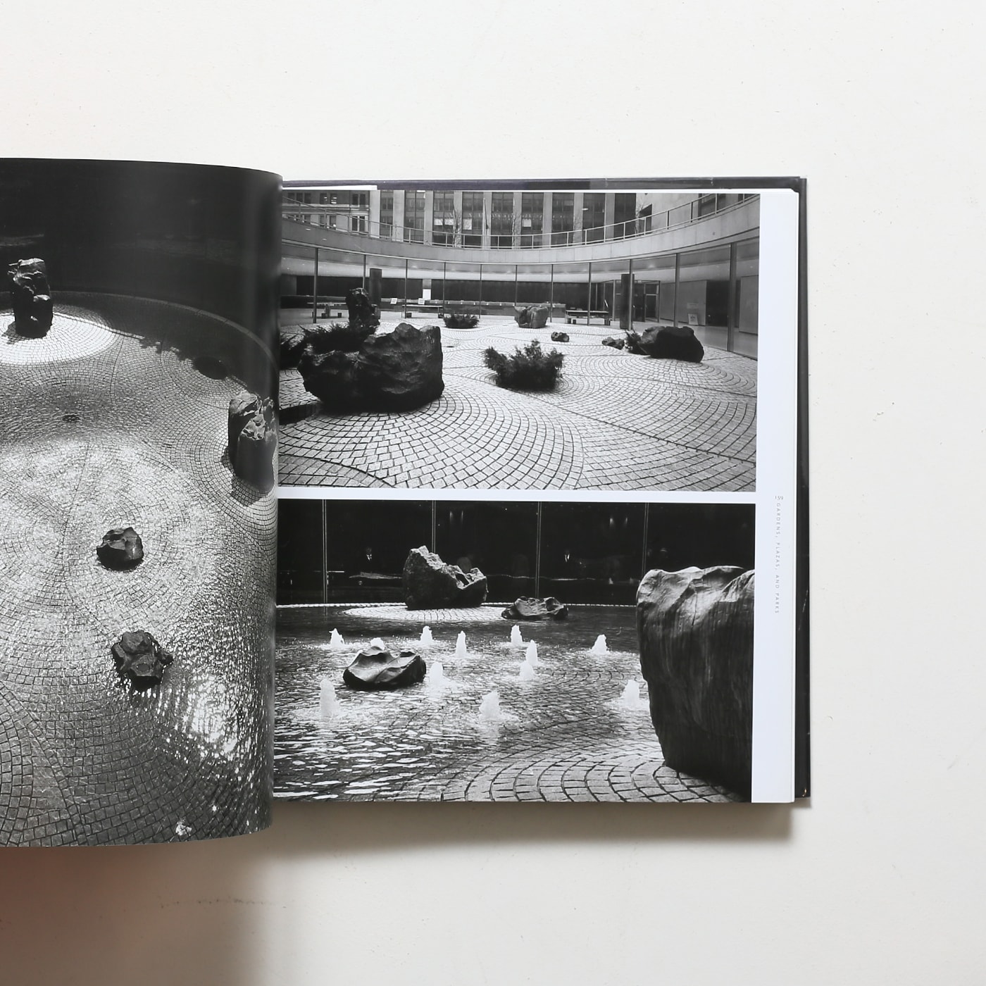 Isamu Noguchi: A Study of Space | イサム・ノグチ | nostos books