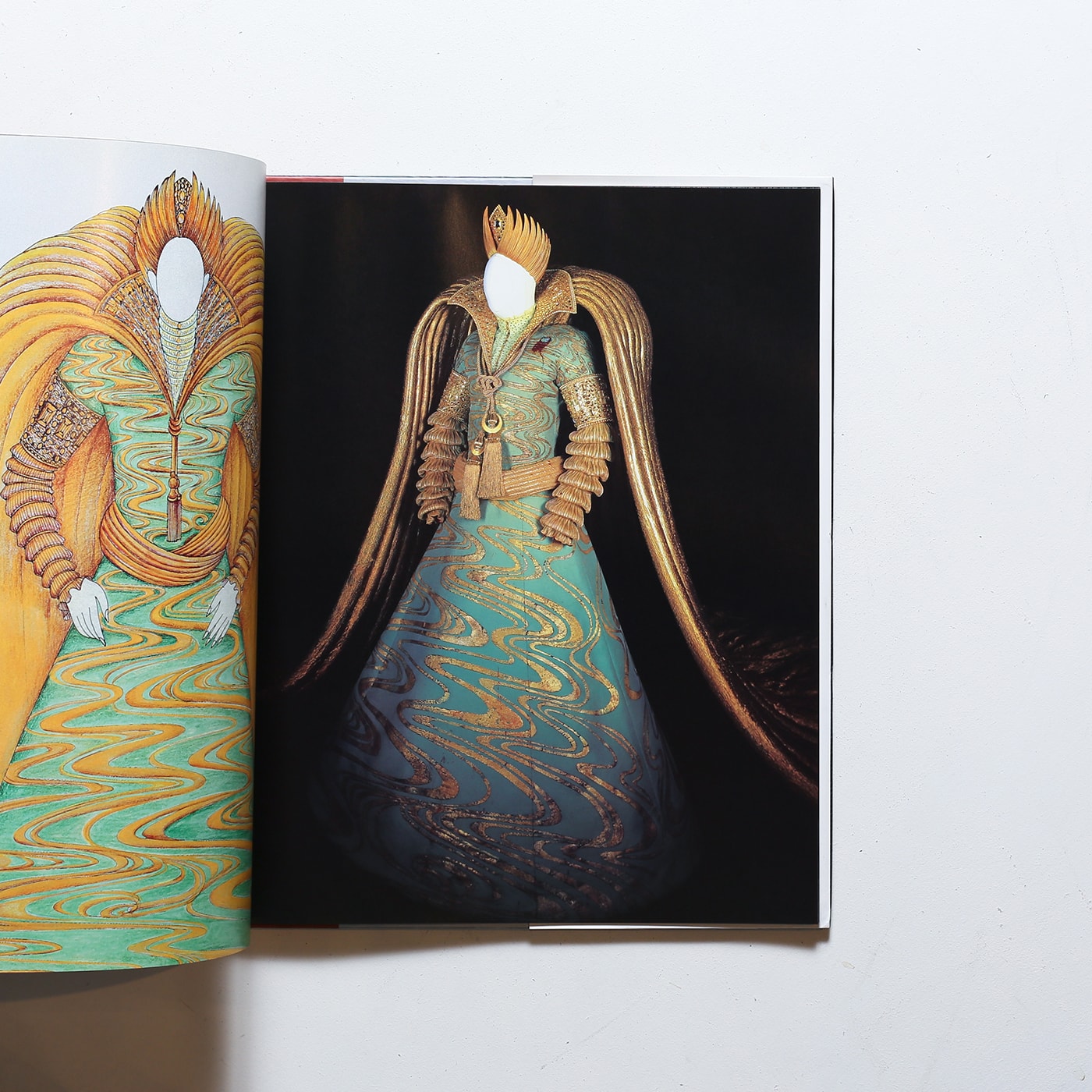 Eiko Ishioka: Eiko on Stage | 石岡瑛子 | nostos books ノストスブックス