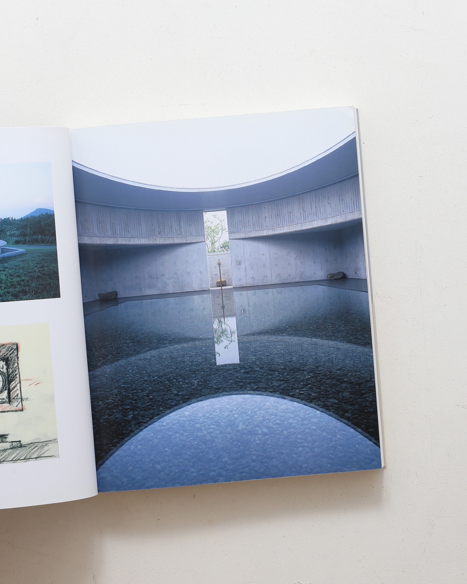 伊丹潤 建築と都市 1970-2008 | nostos books ノストスブックス