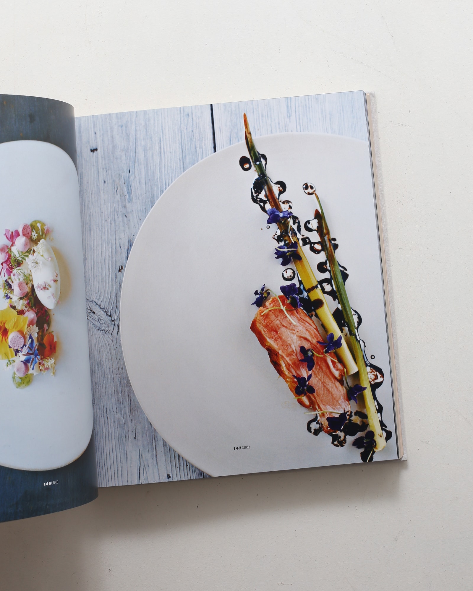 ノーマ 北欧料理の時間と場所 | レネ・レゼピ | nostos books ノストス