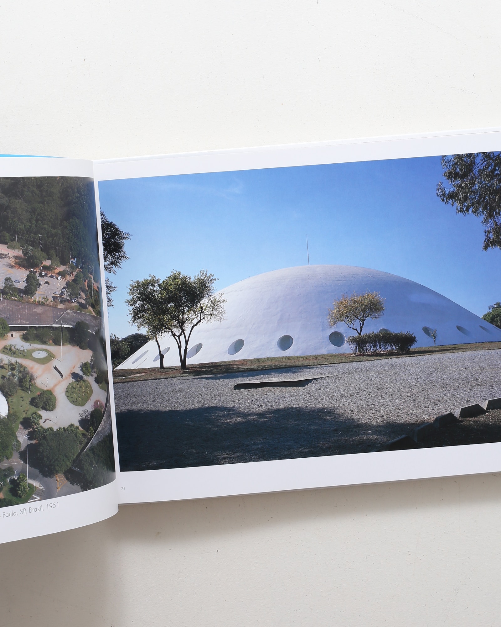 オスカー・ニーマイヤー 形と空間 Oscar Niemeyer: Form & Space