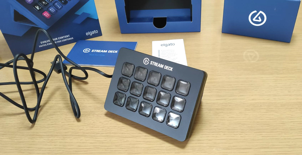 Stream Deck Mk.2】配信者やクリエイター必見！ボタン操作で作業効率を