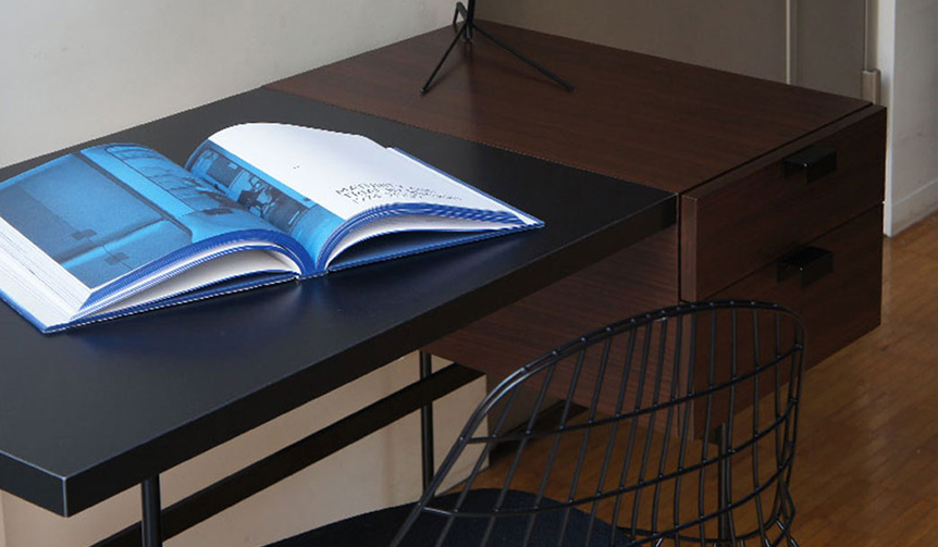 ピエール・ポランによる無駄を排除したデスク。数量限定で復活生産