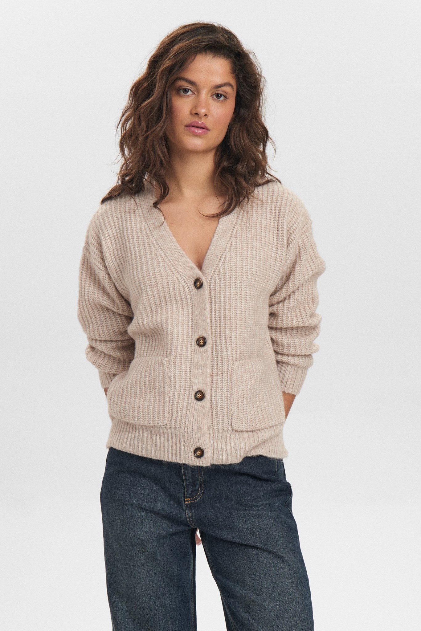 704757-9506.jpg?v=1734990391&