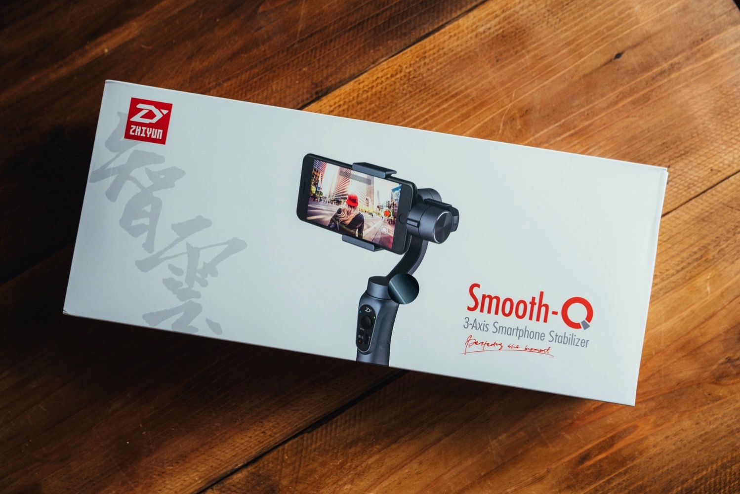 スマホ動画用3軸ジンバル（スタビライザー）Smooth Q（スムースキュー