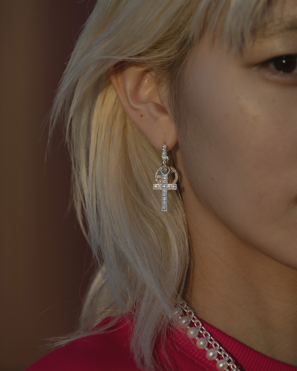 岩田剛典が手がけるファッションブランド「GOD ONLY KNOWS」がローンチ