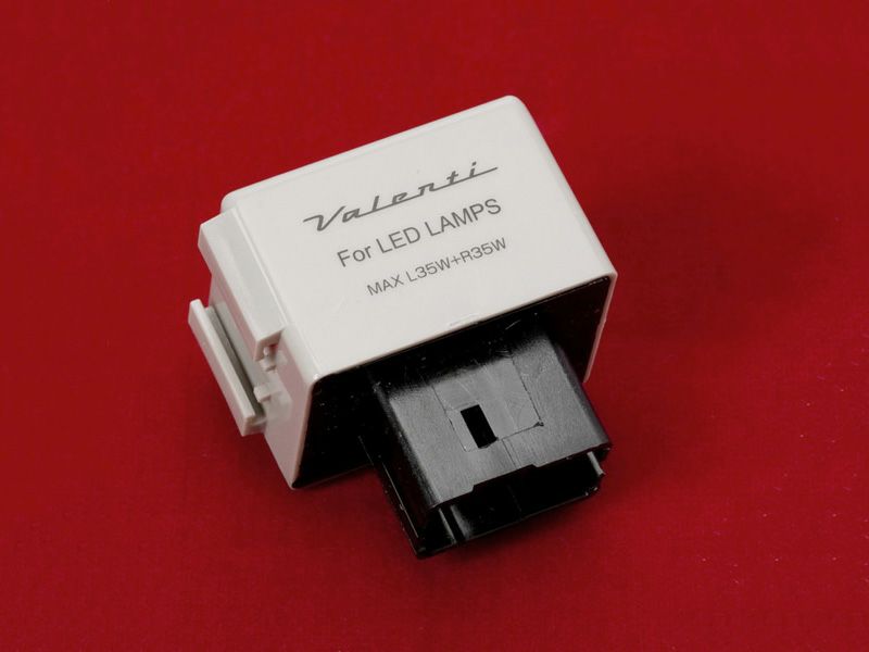 200系ハイエース 1型～3型適合 VALENTI ハイフラッシュ制御ウインカー