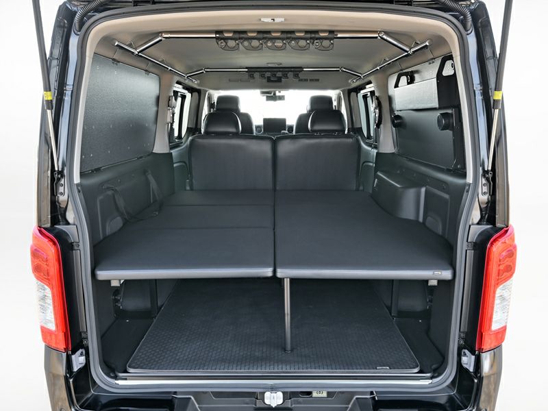 キャラバン GRAND・プレミアムGX ES TCベッド | オグショー