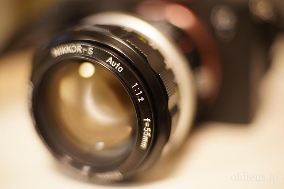 Nikkor-S Auto 55mm F1.2レビュー作例 滲みクセ玉 エモい写真が撮れる