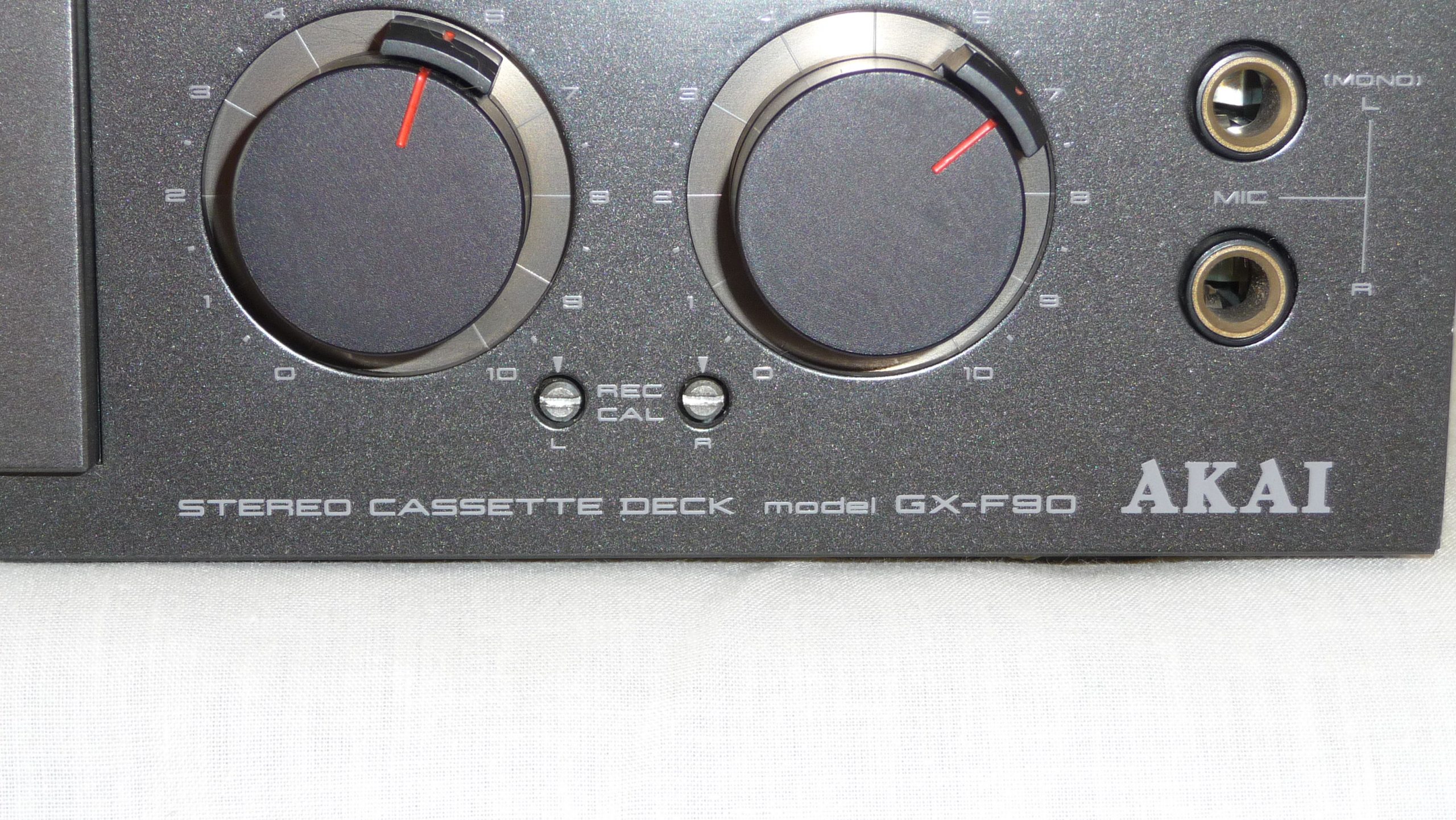 AKAI GX-F90 Stereo Cassette Deck - Old Boomboxes