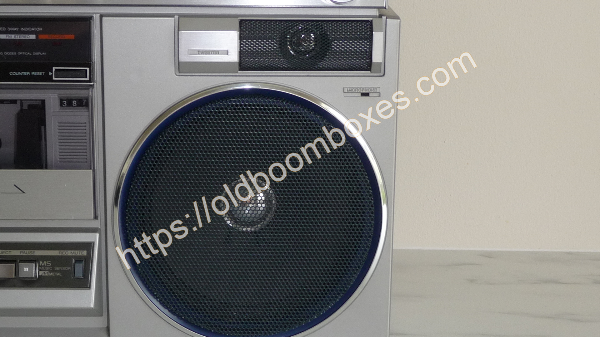 AIWA CS-J60 Stereo Radio Cassette Recorder - Old Boomboxes