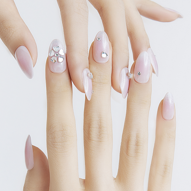 ONA04J】Ollioネイルアーモンド ダイヤモンドフラワー | Ollio(オーリオ)