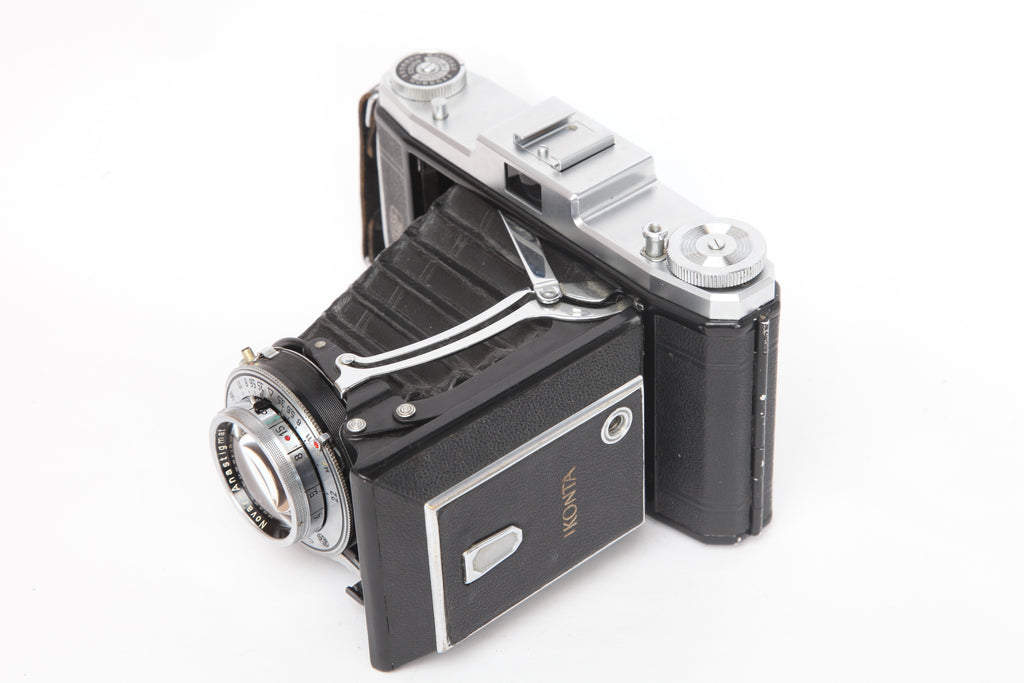 Zeiss Ikonta 6x9 523/2 with 105mm f3.5 Novar-Anastigmat - cl'a