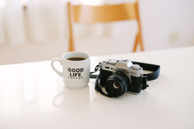 FUJIFILM X-T10とNEEWER 35mm F1.2を買いました！ – オニマガ – 名古屋