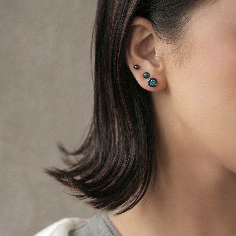 ピアス ラメ ストーン メタル チタンポスト サージカルステンレス