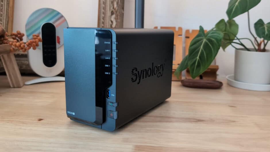 純正HDDしかサポートしない？SynologyのNAS「DS225+」を買って大失敗