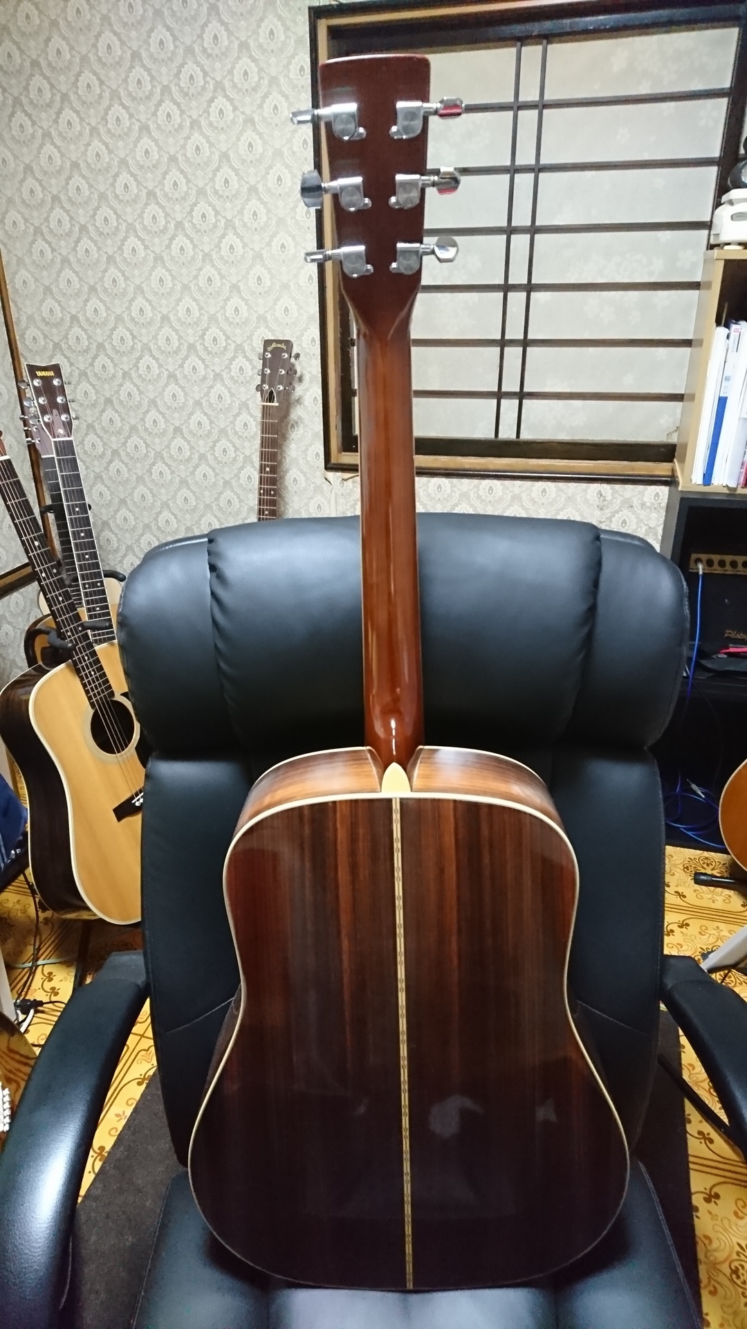 Yamaki YD-35の話題です♬: オヤジの挑戦TK□趣味のギター弾き語り