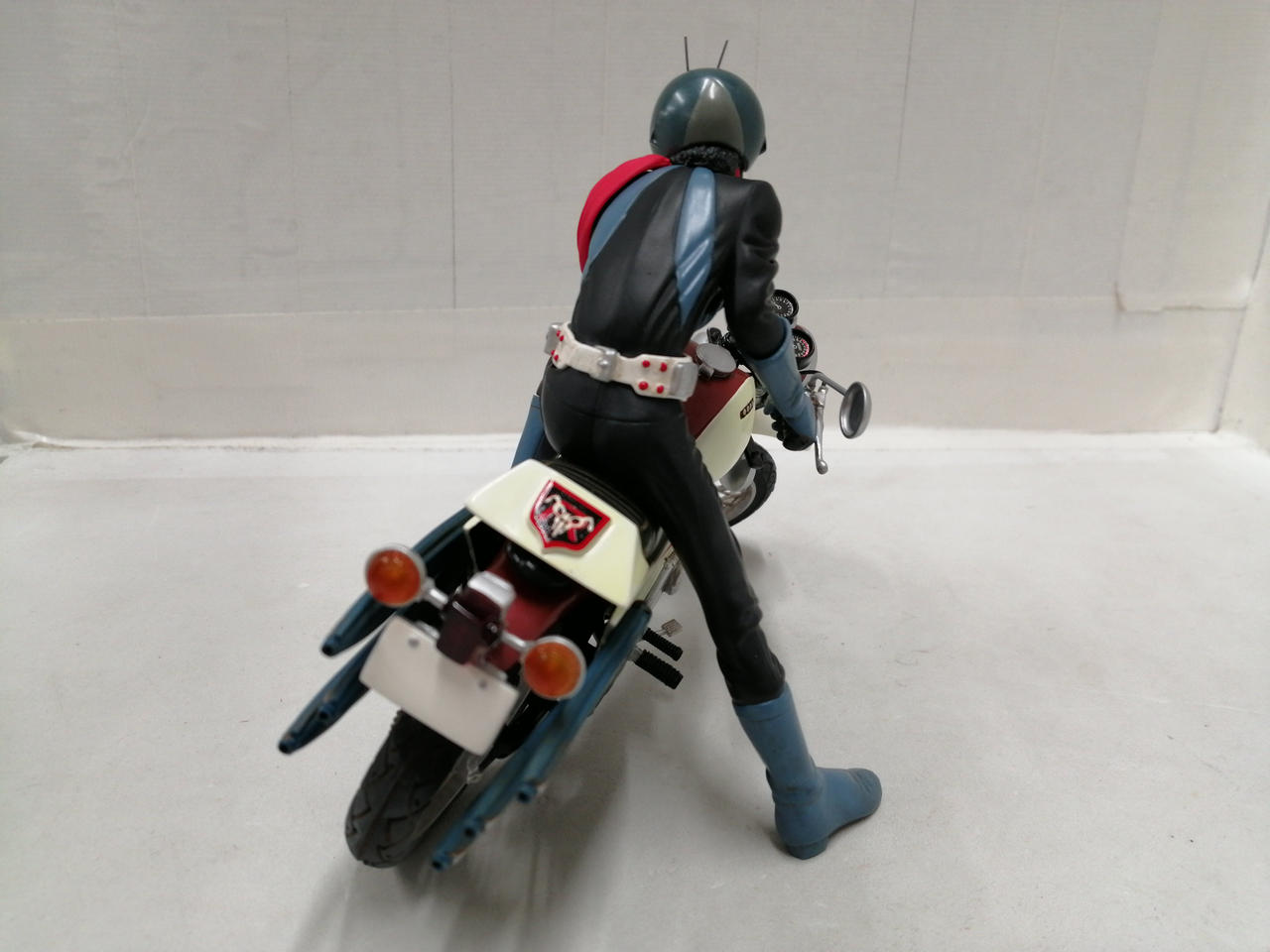 B-CLUB|仮面ライダー旧1号 ＆ サイクロン号|【ハードオフ公式通販