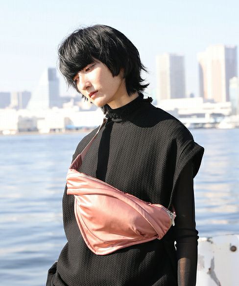 hatra ハトラ body Bag [PINK]_