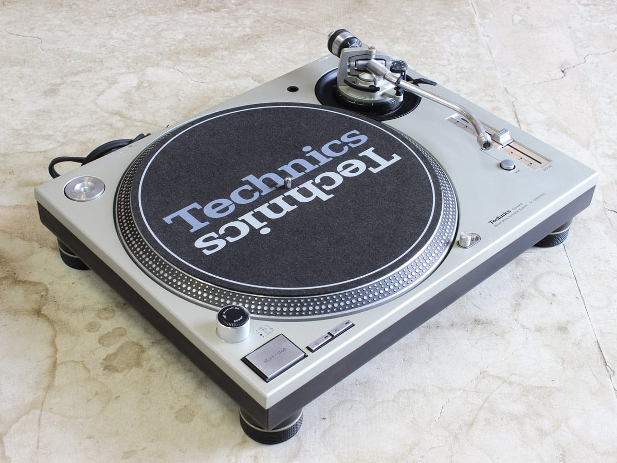 ✨️Technics SL-1200MK5/MK3 ターンテーブル 2台セット 2台セット