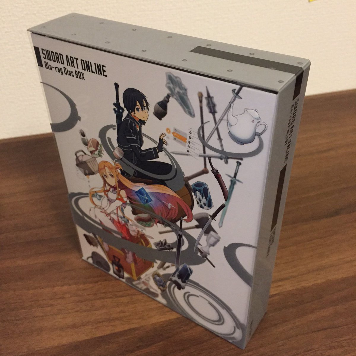 ソードアート・オンライン Blu-ray Disc BOX】 いよいよ来週1月25日(水