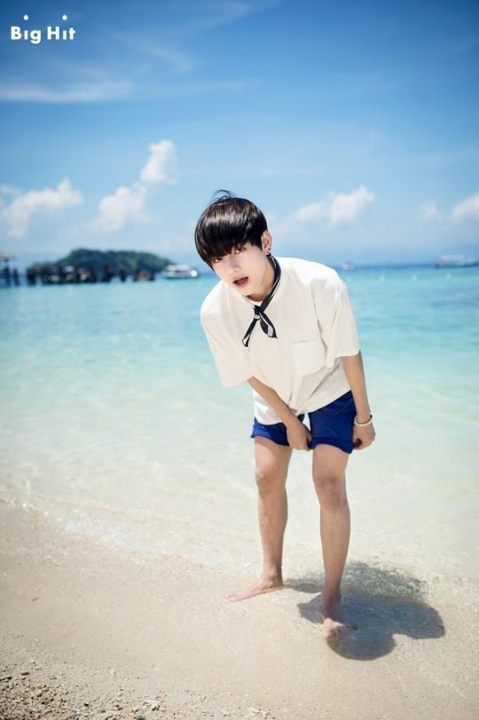 Photo] 2015 #BTS Summer Package: #V #Taehyung (c) BigHit and Starcast