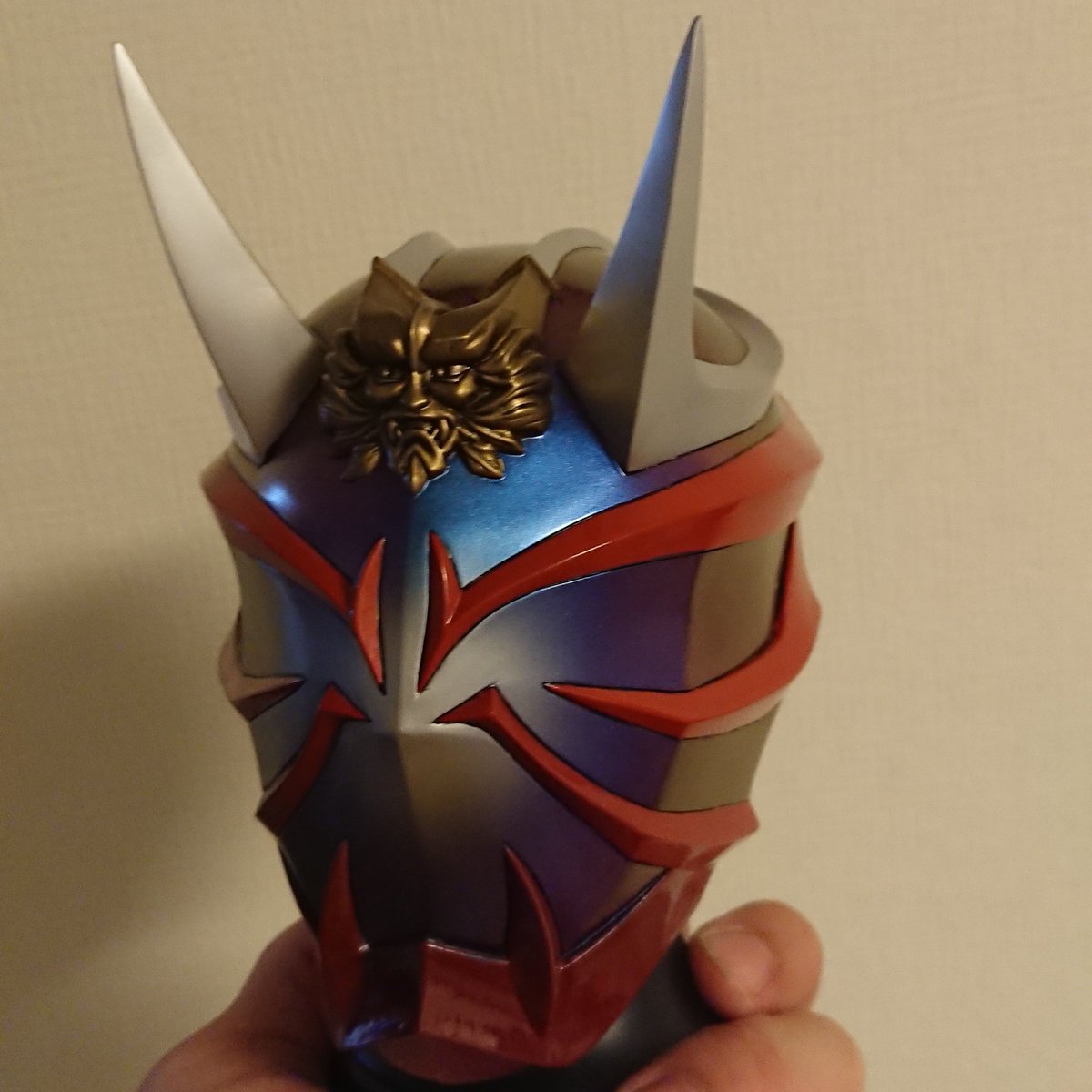 僕のコスチュームをず～っと造ってくれているRUN&GUN佐藤さんから仮面