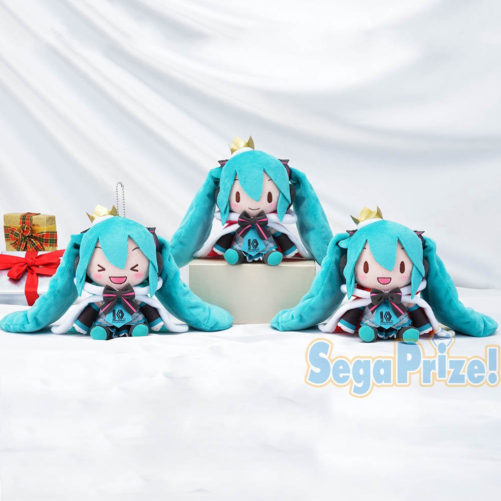 ミクさん10周年記念なので、ぬいぐるみもいつもよりちょこっと豪華仕様