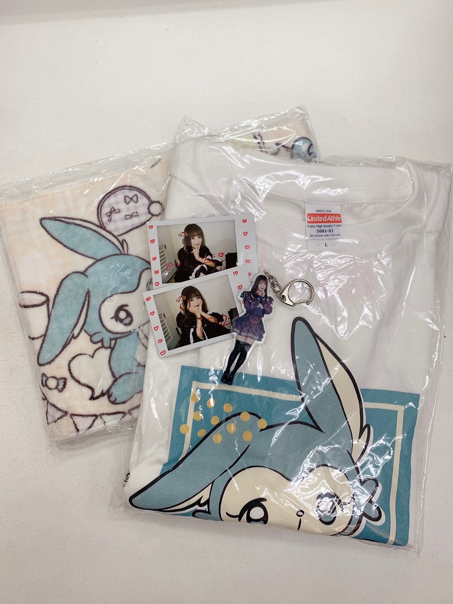 プレゼント企画🎁】 心花りり(@iLiFE_riri )の ♥タオル サイン付き