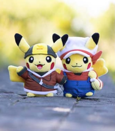 ポケモン25周年 ピカチュウぬいぐるみ ジョウト地方 海外ポケセン