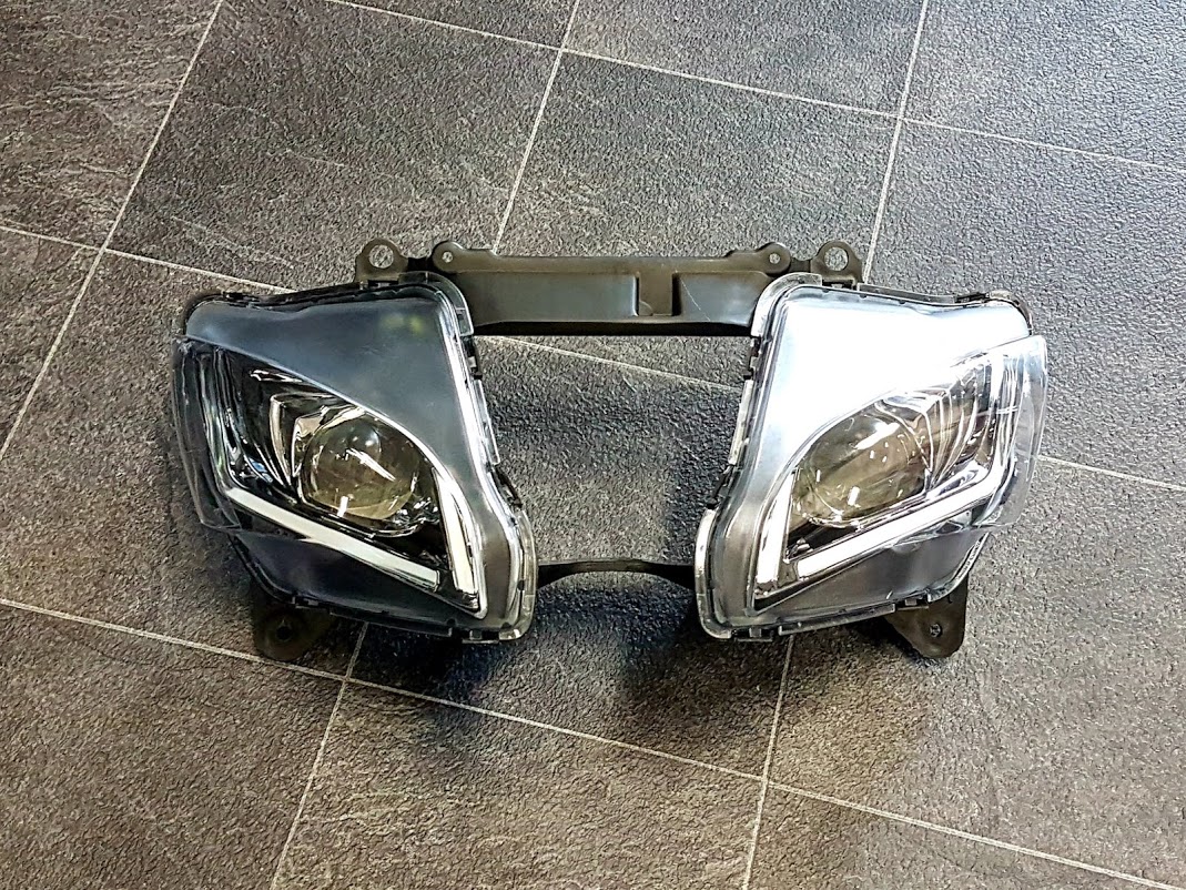 お値引きOK！zx-10r 2016〜 LEDヘッドライトデーモンアイデイライト お