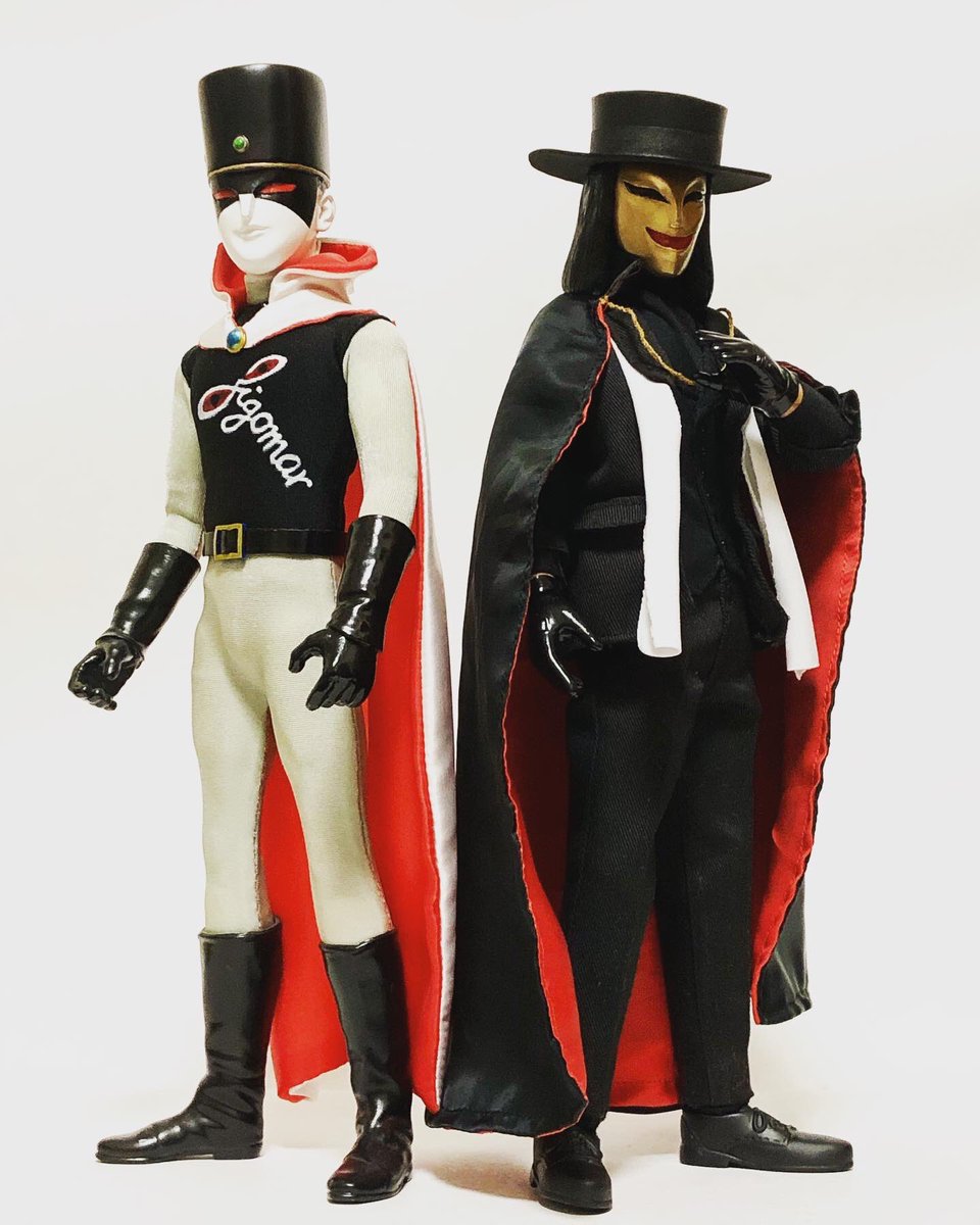 やっとこのツーショットが出来ました #ジゴマ #魔天郎 #探偵団