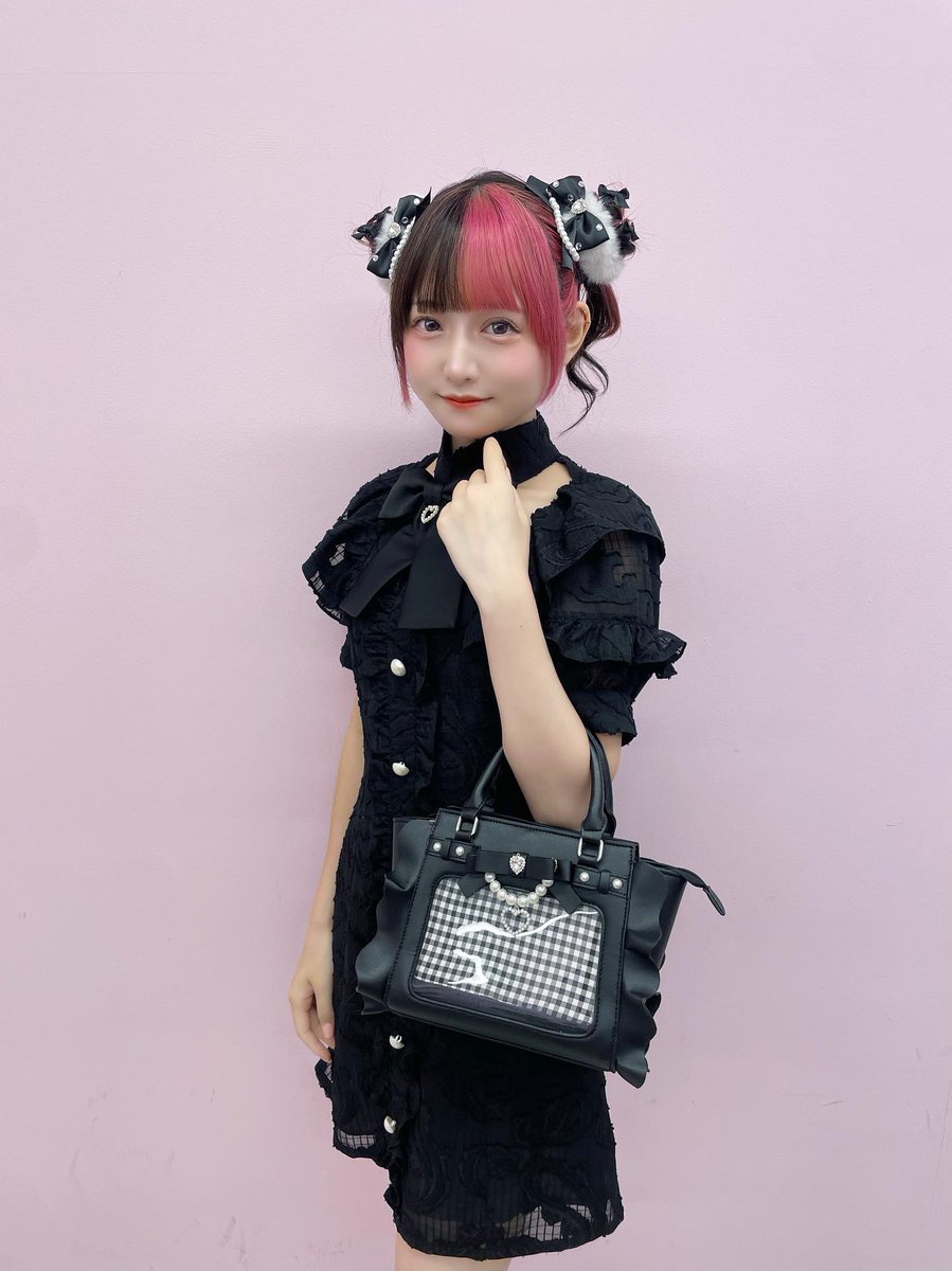 地雷ちゃん×AnkRouge 『確定ファンサのおまじないBag』 コラボBag発売
