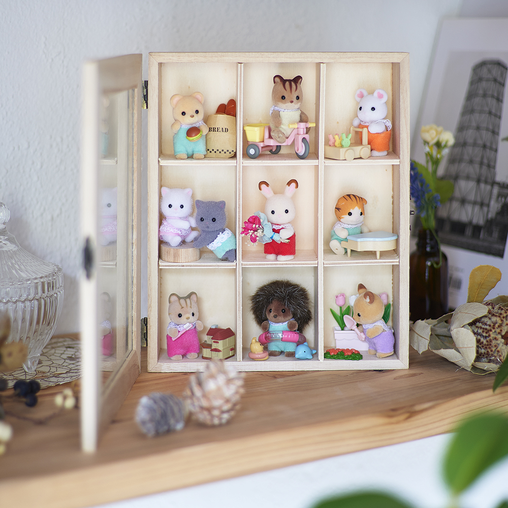 赤ちゃんたちをディスプレイケースに入れて飾ってみました✨ 赤ちゃん