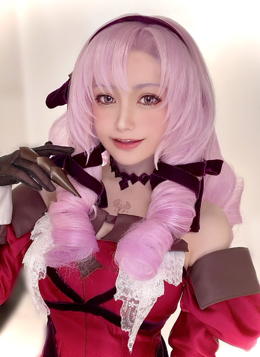 壱百満天原サロメお嬢様のコスプレをさせて頂きました~💯🦂✨