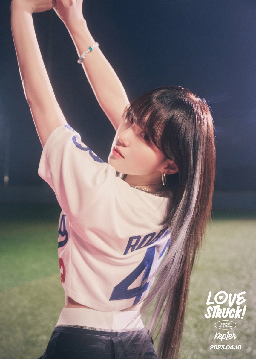 Kep1er l CONCEPT PHOTO 𝙻𝙾𝚅𝙴 𝚂𝚃𝚁𝙸𝙺𝙴 • 𝙲𝙷𝙰𝙴𝙷𝚈𝚄𝙽