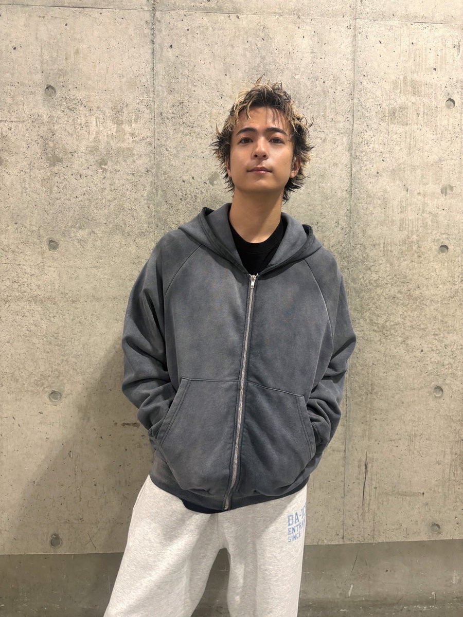 ▶︎#和田颯 × #FJ 氏コラボ商品 「HW×FJ SUN FADE ZIP HOODIE
