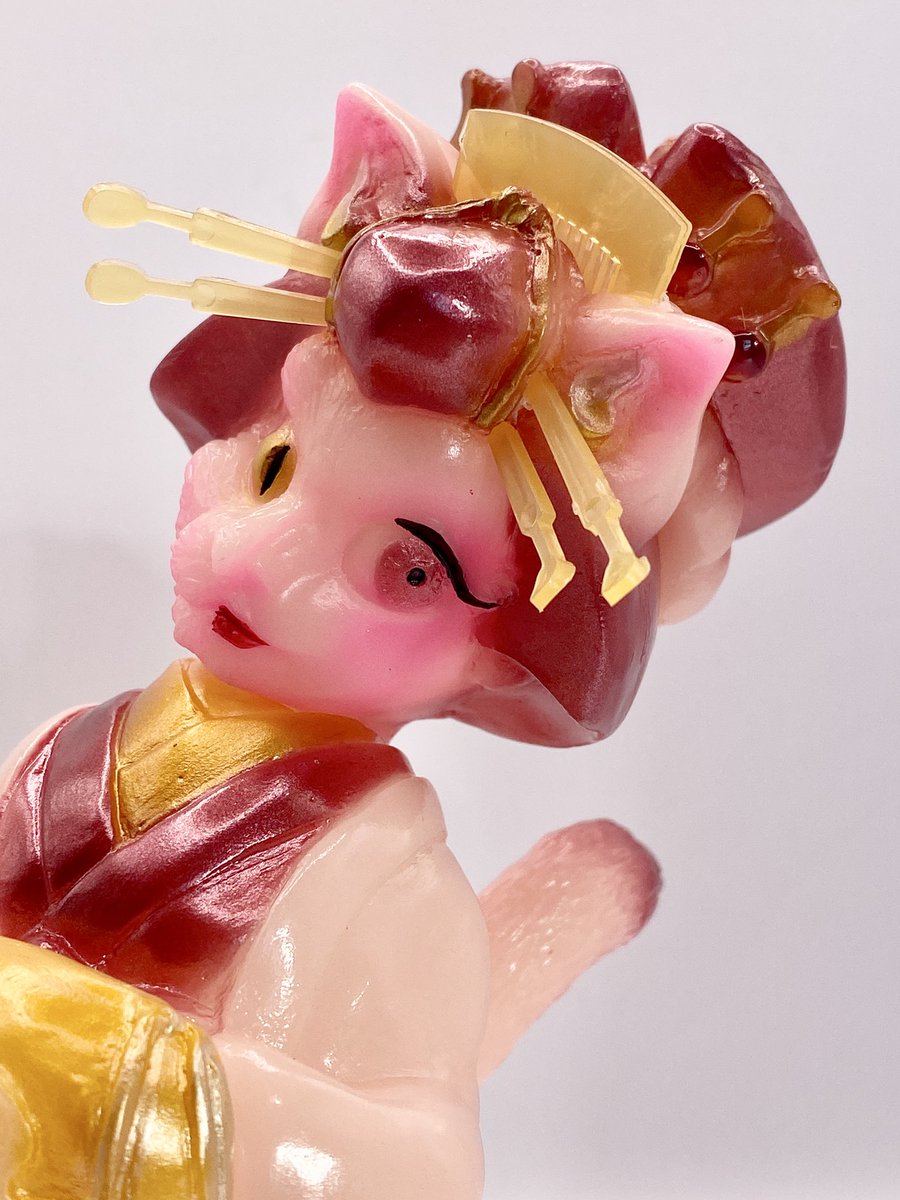 化猫遊女の赤蓄光は11/30のスーパーソフビ大全、12/5、6、7の東京