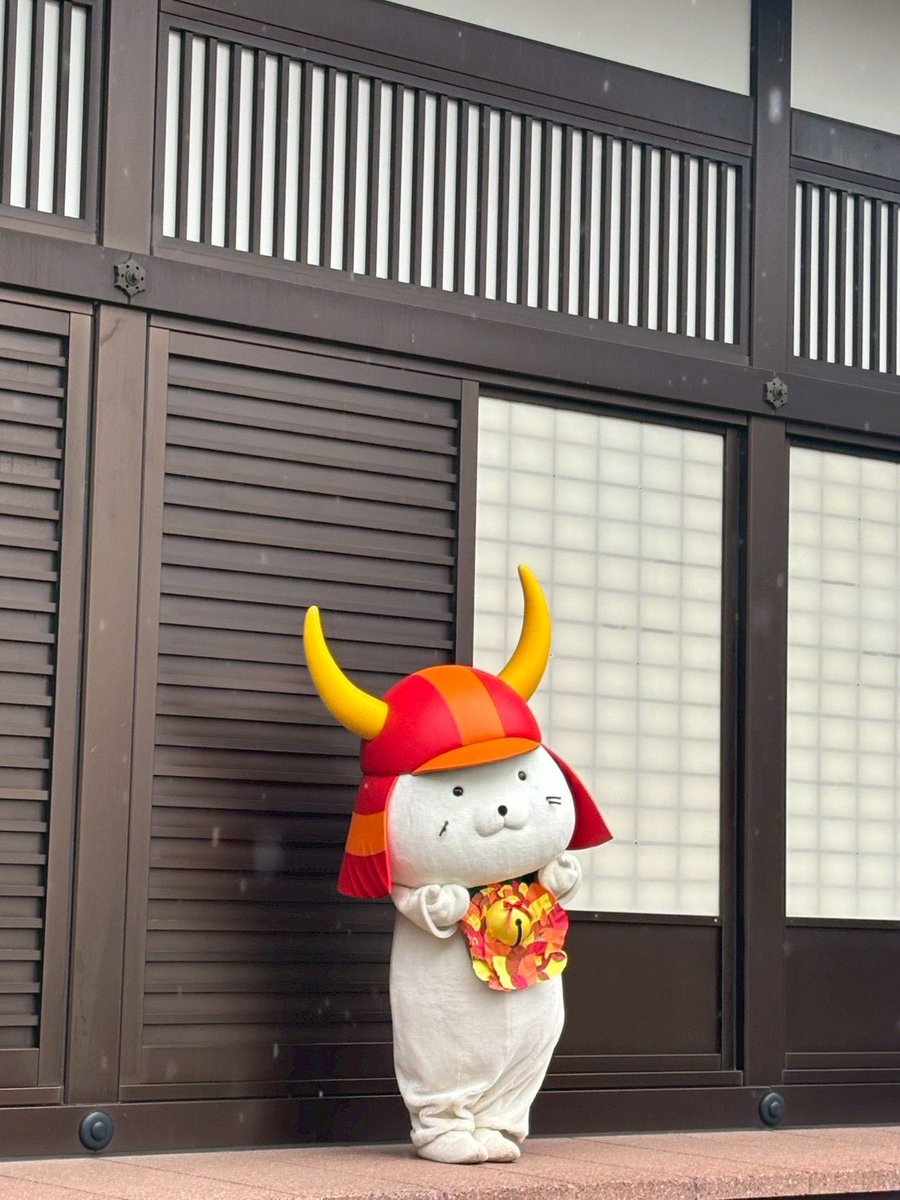 メリー #クリスマス 🎅でござるよ🎄✨ 本日 #ひこにゃん 殿は