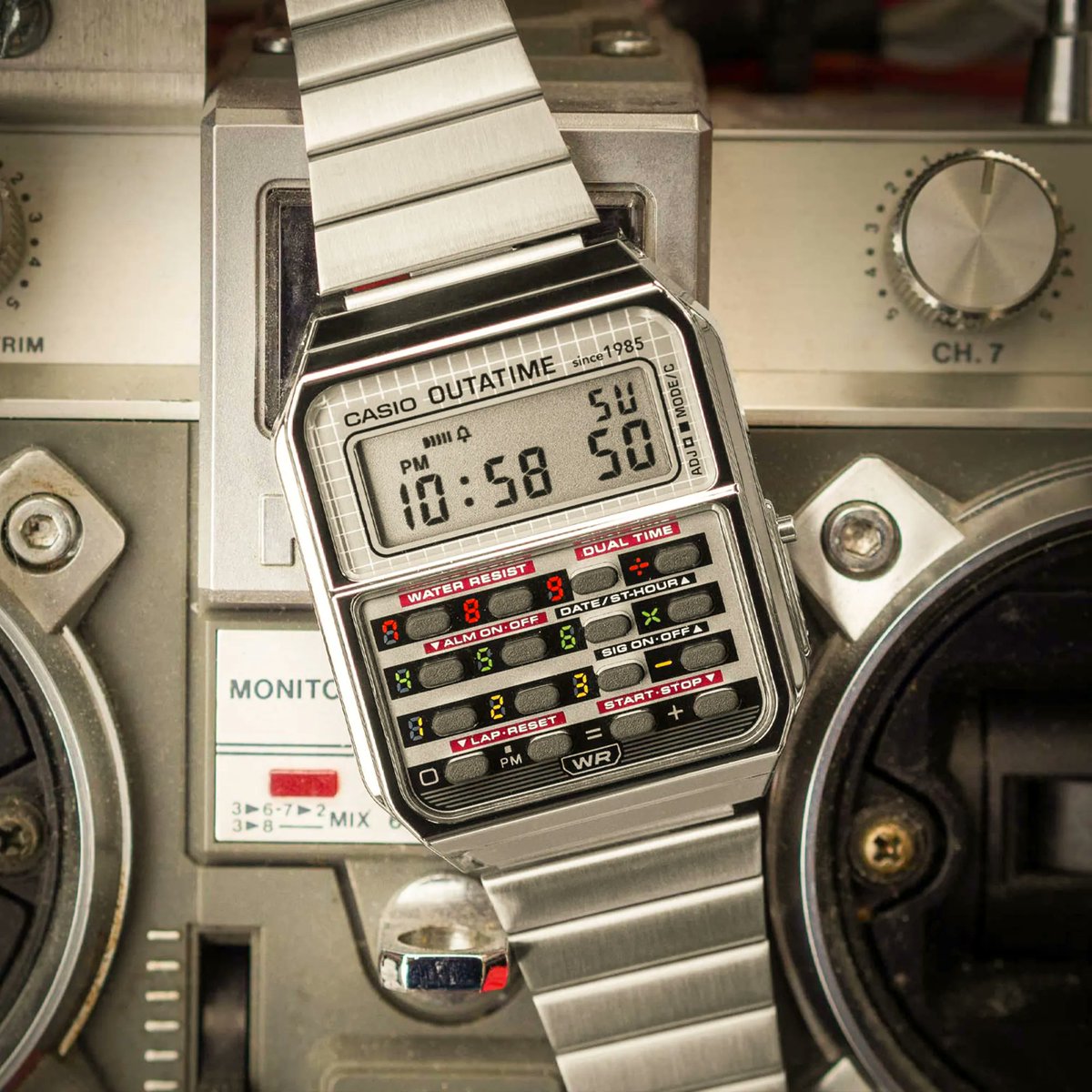 バック・トゥ・ザ・フューチャー」× CASIO コラボレーションモデル「CA