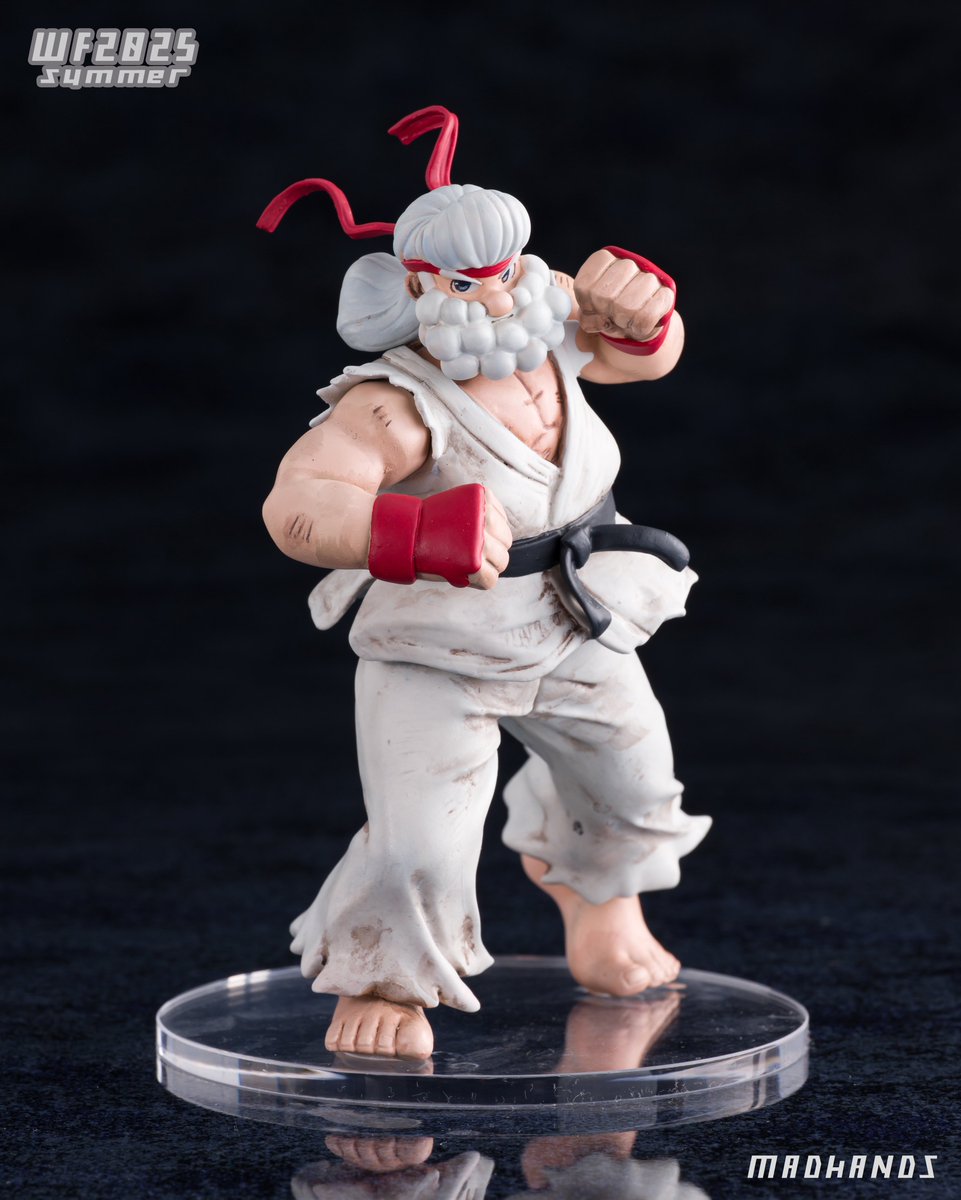 このとき（ロックマンX）のライト博士じゃん！波動拳も撃てるぞ！！