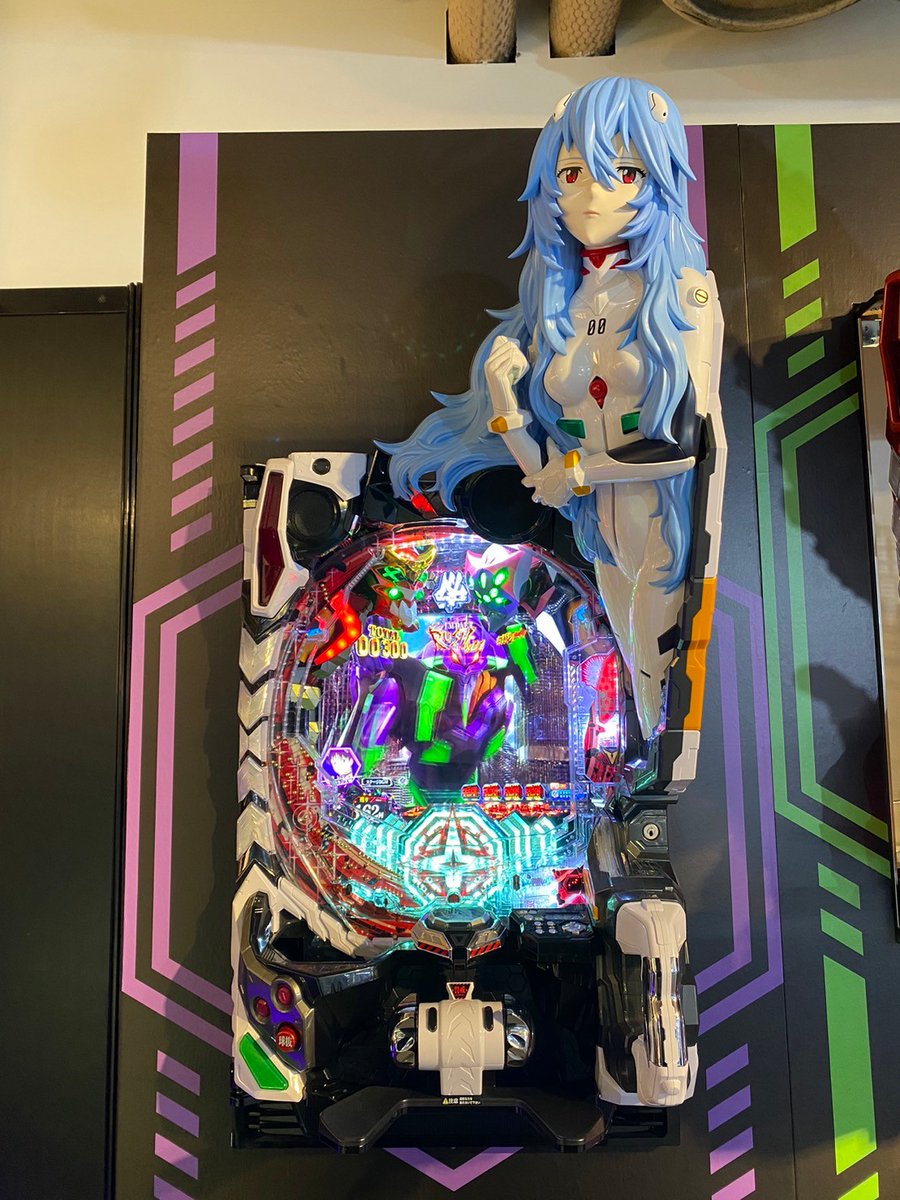 新台展示🎉／ 本日(12/18)導入の「Pシン・エヴァンゲリオン Tyepレイ